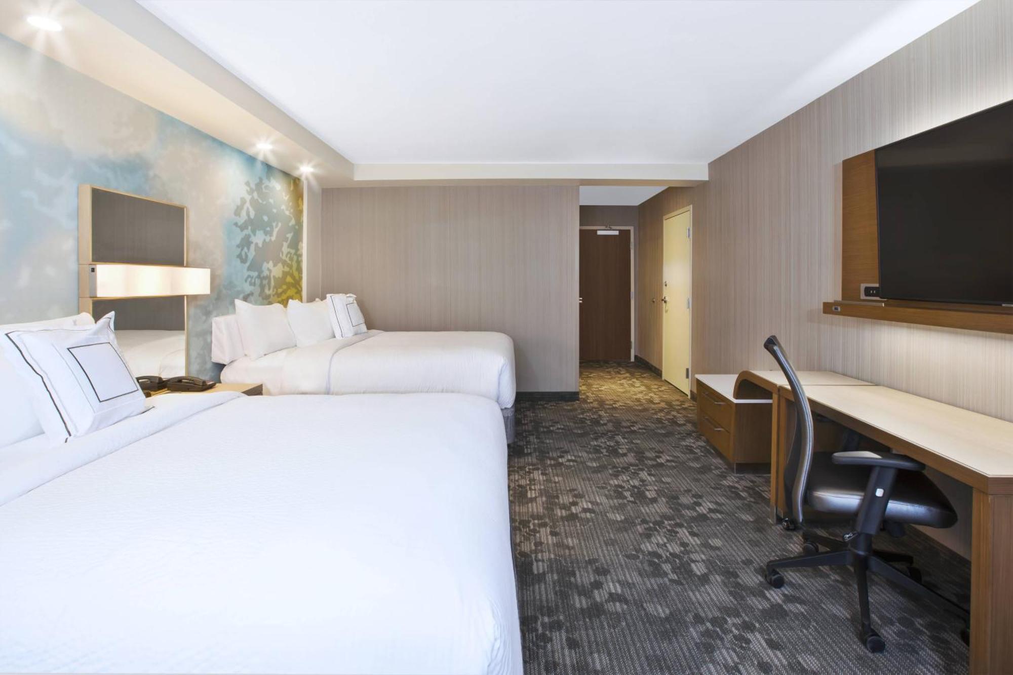 Hotel Courtyard By Marriott St. Joseph-Benton Harbor Exterior foto